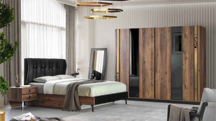 LARVEY Bedroom `