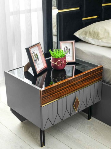 Tuana Nightstand `